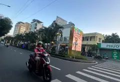 GIẢM HƠN 2TỶ DÒNG TIỀN 500TR/ NĂM VỊ TRÍ RẤT HIẾM HẺM XE HƠI THÔNG NGAY PHAN XÍCH LONG PHÚ NHUẬN,... Bán nhà riêng tại Đức Nhuận, Hồ Chí Minh 01