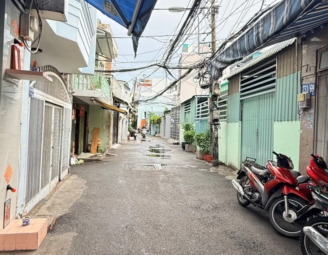 Bán nhà 3 tầng 3PN tại Bình Tiên, Quận 6, giá 2.78 tỷ... Bán nhà riêng tại Bình Tiên, Hồ Chí Minh 01