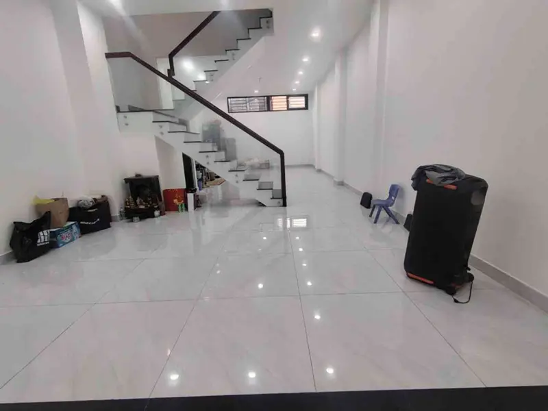 🔥 ( QUẬN 7 ) – NHÀ 4 TẦNG MẶT TIỀN D6, KHU VIP SAU ECOGREEN
Giá Chỉ 18,85 TỶ... Bán nhà mặt phố tại Tân Thuận, Hồ Chí Minh 01