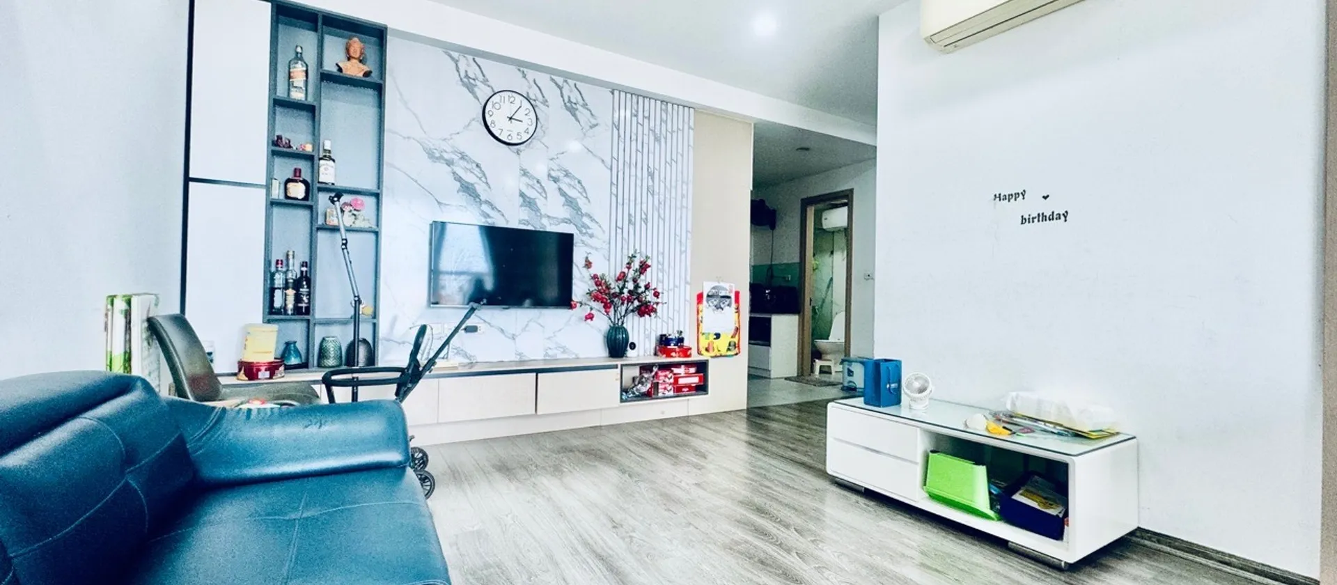 Cơ hội sở hữu căn hộ góc 2 phòng ngủ đắc địa tại Giang Biên giá chỉ 5 tỷ... Bán căn hộ chung cư tại Việt Hưng, Hà Nội 01