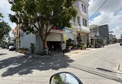 Nhà 3 tầng mặt tiền rộng tại Hạ Đoạn 4, thiết kế hiện đại, không gian thoáng đãng... Bán nhà riêng tại Đông Hải, Hải Phòng 02