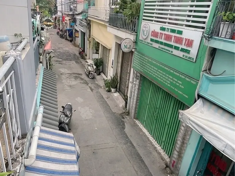 Cơ hội hiếm có sở hữu nhà mặt phố 2 tầng tại phường Hạnh Thông, giá chỉ 4.1 tỷ 
Xem nhà 0979840478... Bán nhà mặt phố tại Hạnh Thông, Hồ Chí Minh 01