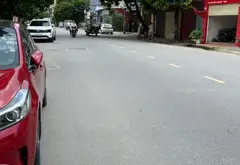 Nhà mặt phố rộng rãi tại trung tâm thương mại sầm uất... Bán nhà mặt phố tại An Dương, Hải Phòng 02