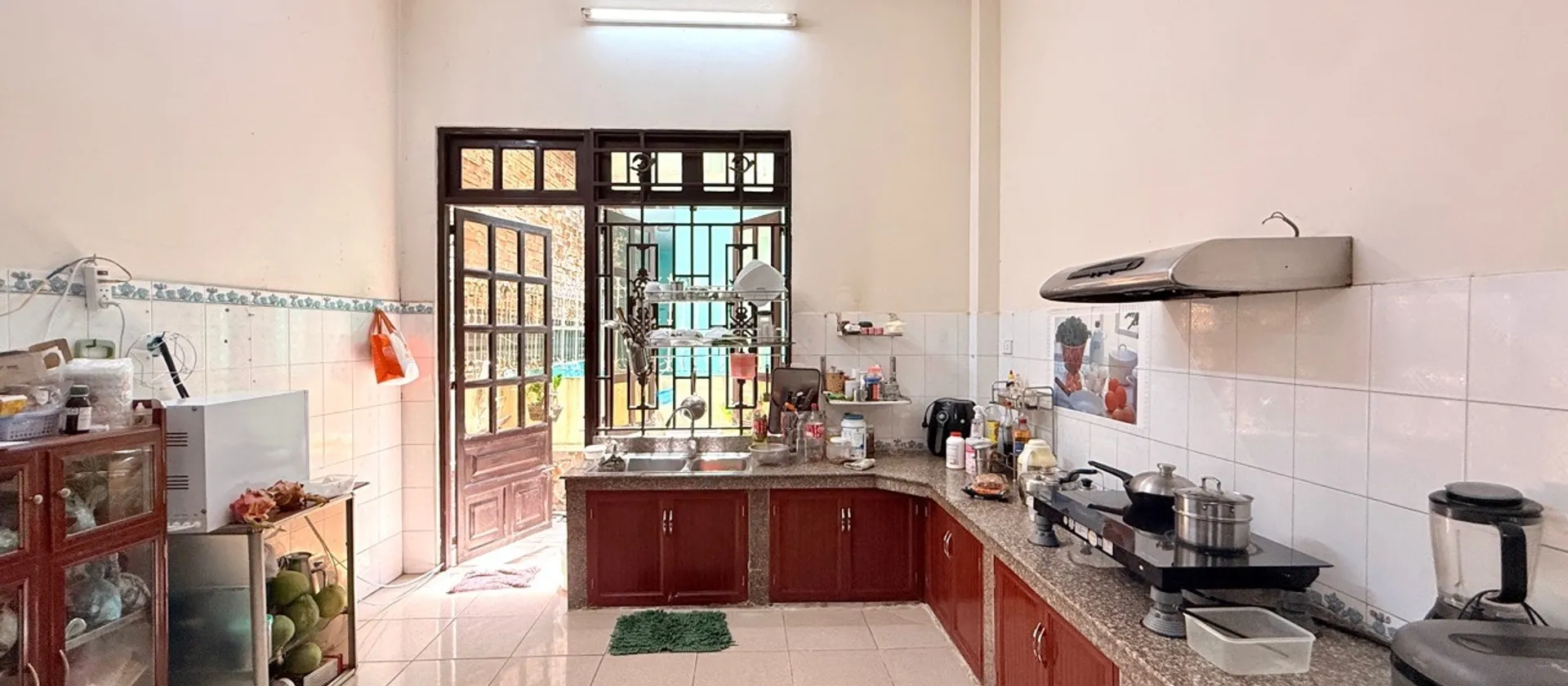 Nhà mặt phố kinh doanh sầm uất, giảm giá cực sốc... Bán nhà mặt phố tại Thông Tây Hội, Hồ Chí Minh 01