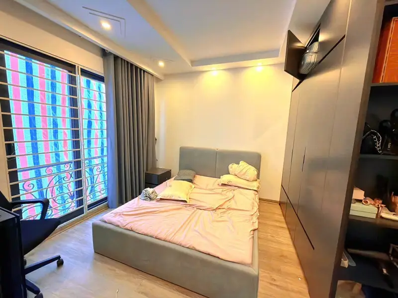 Nhà 6 tầng lô góc, thoáng mát, gần phố ở quận trung tâm... Bán nhà riêng tại Hai Bà Trưng, Hà Nội 01