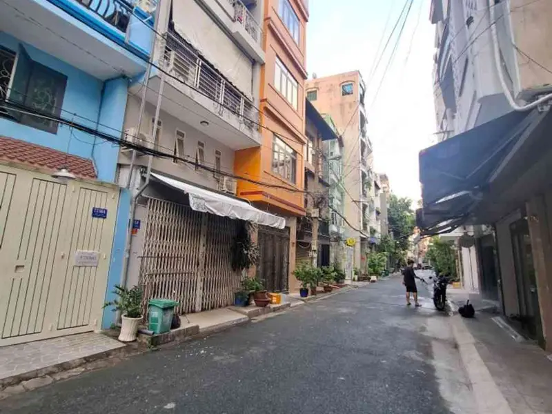 Bán nhà 5 tầng 6PN khu Cộng Hoà, 2 mặt tiền đường, gần ga Metro... Bán nhà riêng tại Tân Bình, Hồ Chí Minh 01