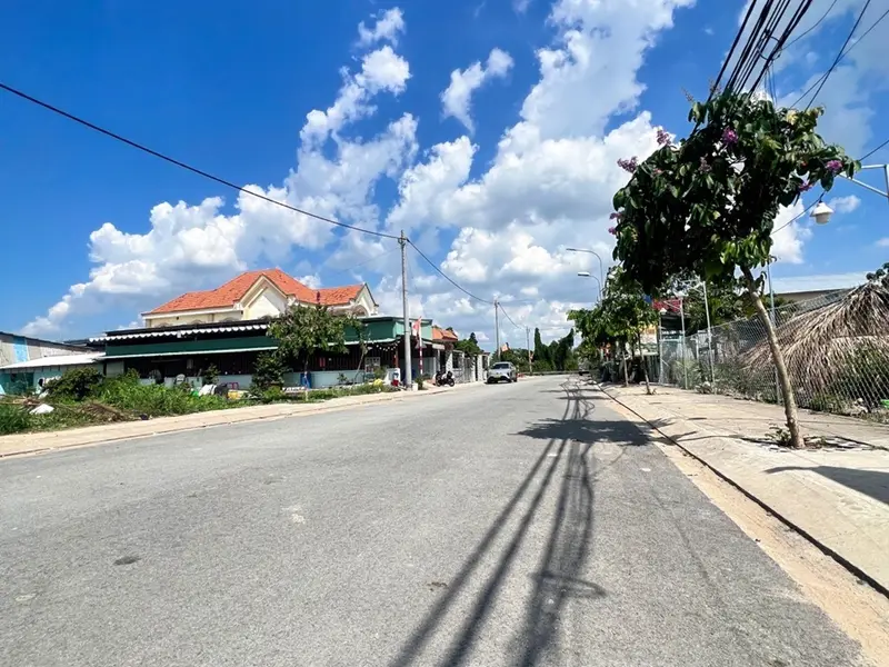 Bán đất mặt tiền rộng 28m, gần Akira Citi, quỹ đất hiếm 3879m2... Bán đất tại An Lạc, Hồ Chí Minh 01