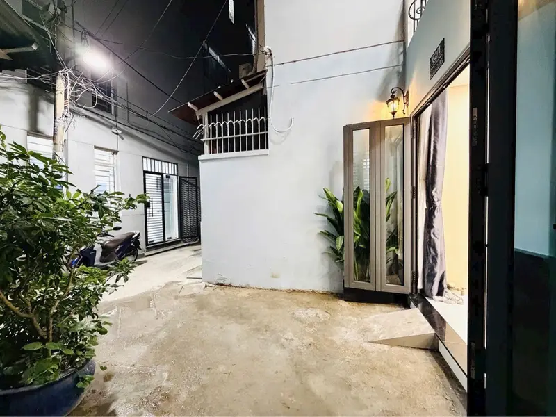 Bán nhà riêng 2 tầng diện tích 18m2 phường Hạnh Thông, Hồ Chí Minh hẻm ô tô... Bán nhà riêng tại Hạnh Thông, Hồ Chí Minh 01