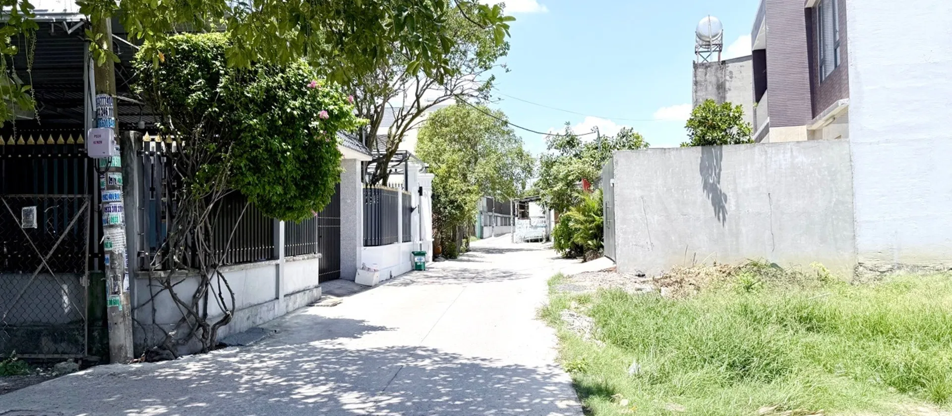 Nhà 2 tầng 100m2 hẻm ôtô tránh, full nội thất, Trương Thị Như, Hóc Môn, giá 5.x tỷ... Bán nhà riêng tại Xuân Thới Sơn, Hồ Chí Minh 01