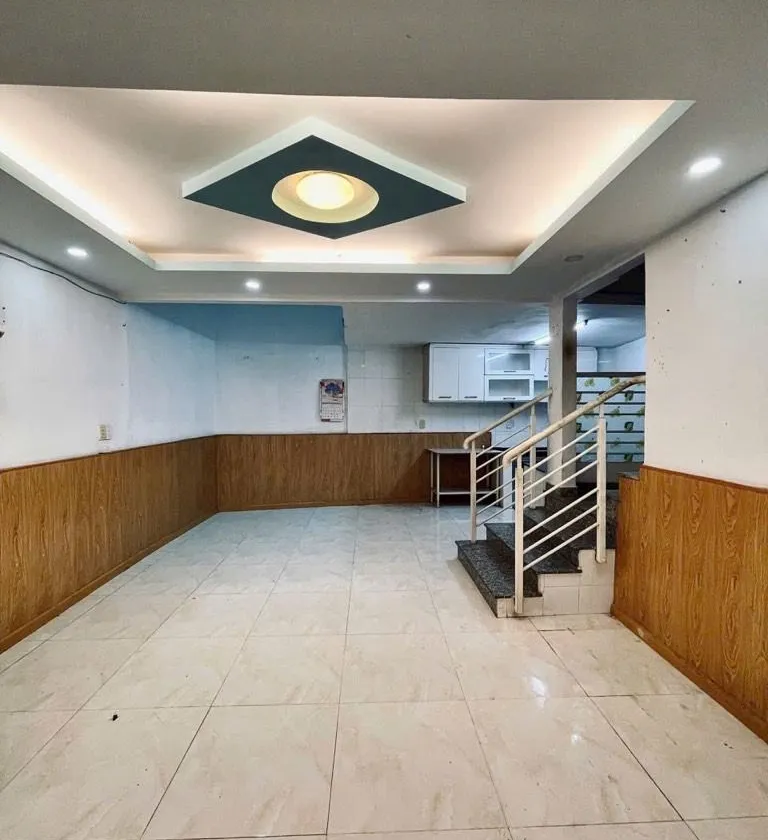 Nhà 3 tầng 2PN 3WC diện tích 60.5m² tại Tân Bình giá 9.4 tỷ... Bán nhà riêng tại Tân Sơn Nhất, Hồ Chí Minh 01
