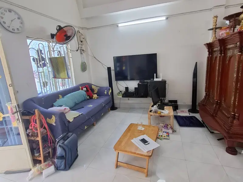 Bán nhà riêng 2 tầng tại đường Tám Danh, Quận 8, diện tích 65.3 m², 3PN, pháp lý rõ ràng. 5.1 tỷ... Bán nhà riêng tại Chánh Hưng, Hồ Chí Minh 01