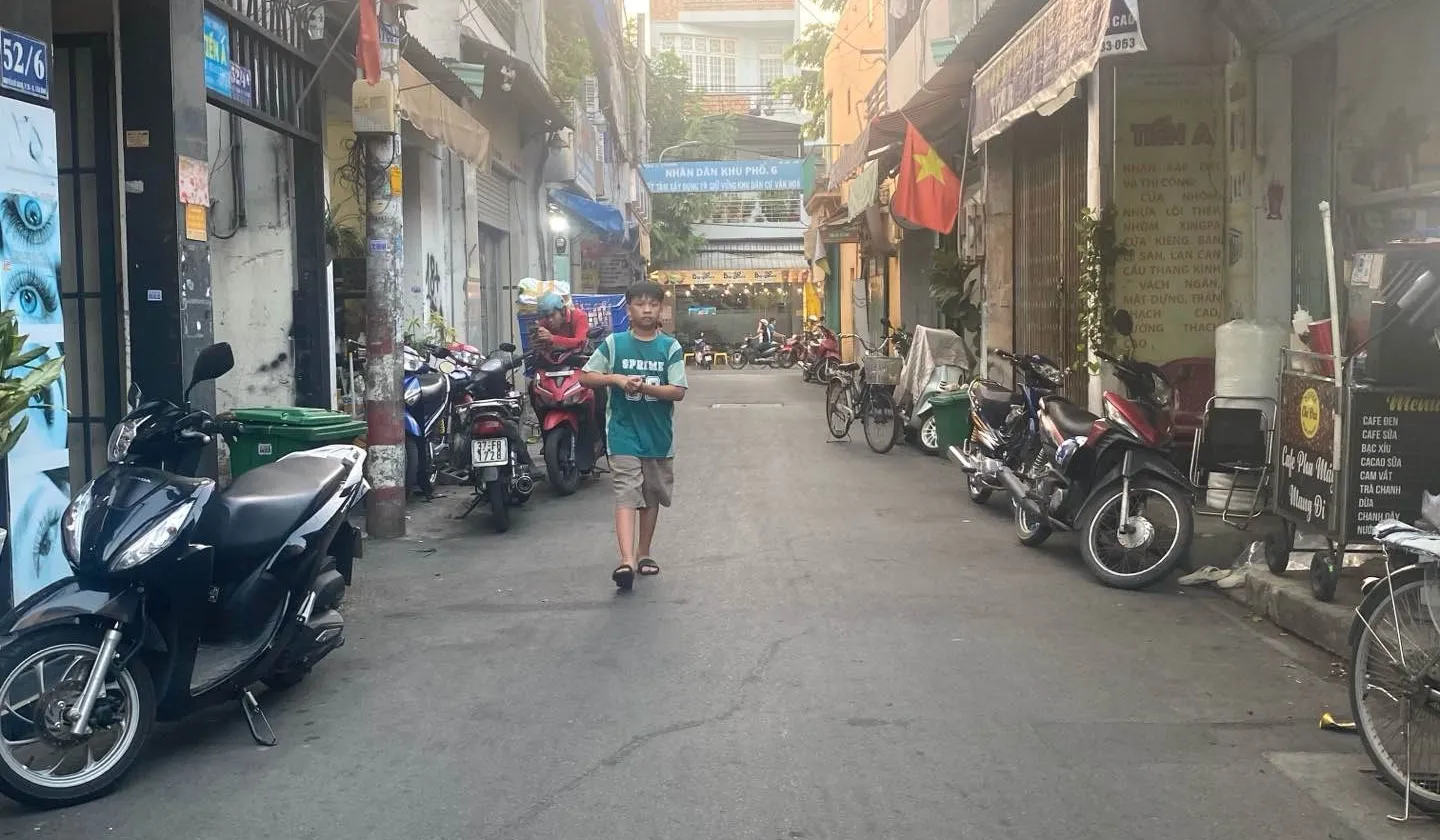 Bán nhà 4 tầng Sát Mặt Tiền Gần Chợ Tân Trụ, diện tích 57.7m2... Bán nhà riêng tại Tân Sơn, Hồ Chí Minh 01