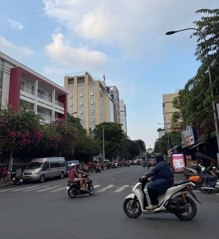 Nhà đẹp Tân Bình 2PN 2WC giá siêu hợp lý... Bán nhà riêng tại Tân Sơn Nhất, Hồ Chí Minh 01