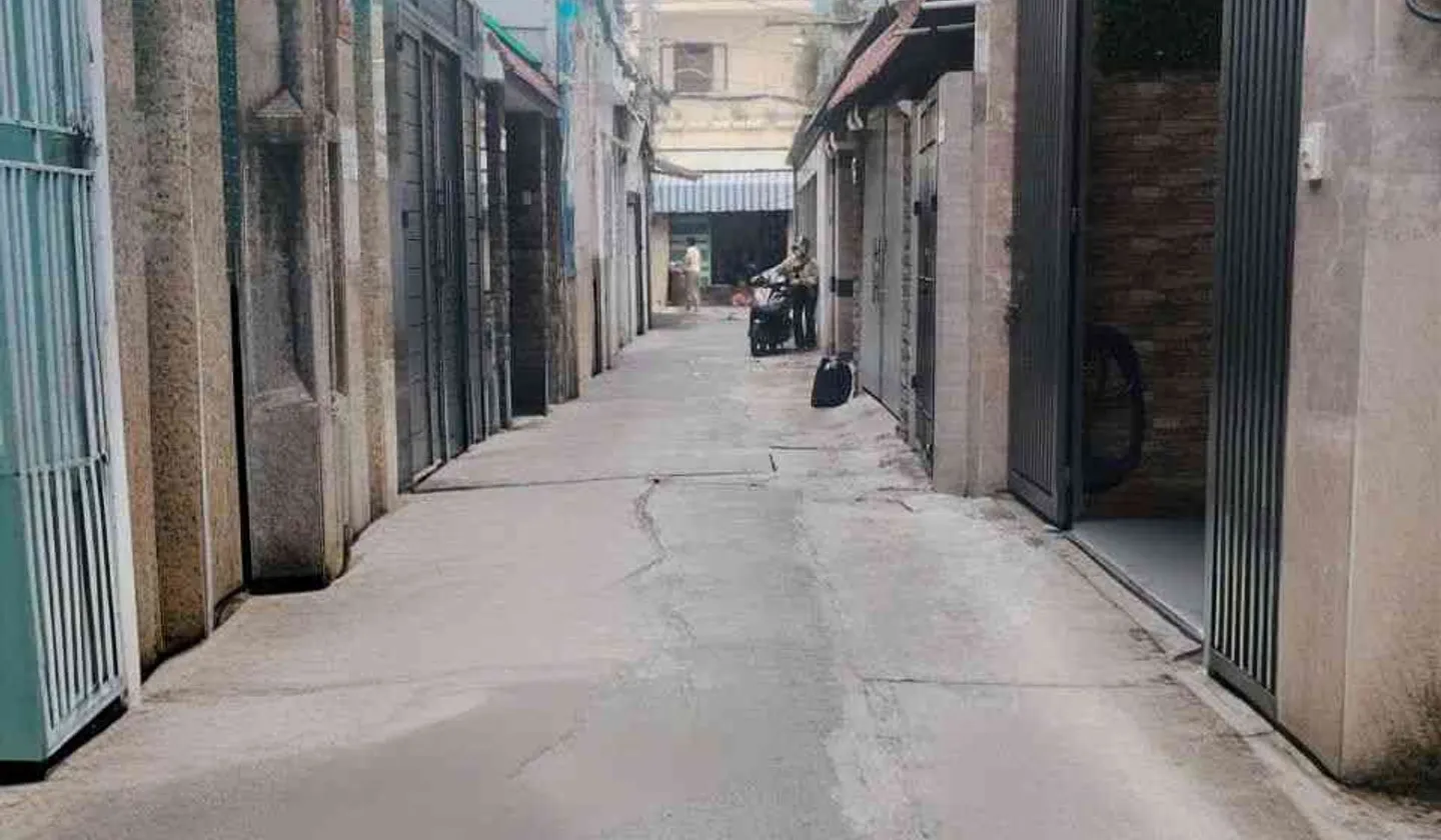 Nhà 2 mặt tiền Quang Trung giá đẹp đầu tư hoặc an cư... Bán nhà riêng tại Thông Tây Hội, Hồ Chí Minh 01