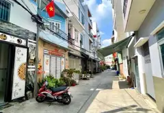 Nhà cấp 4 cực chất, vị trí vàng quận Tân Phú... Bán nhà riêng tại Bình Trị Đông, Hồ Chí Minh 01