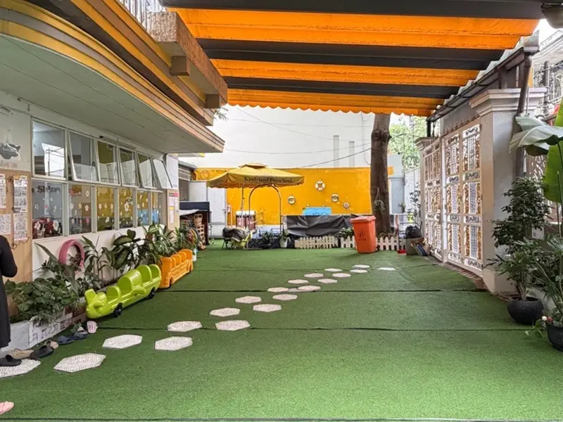 Bán biệt thự gần Cộng Hoà - 423m2, 3 tầng - ngang 18m vuông vắn - dòng tiền đều... Bán nhà riêng tại Tân Bình, Hồ Chí Minh 01