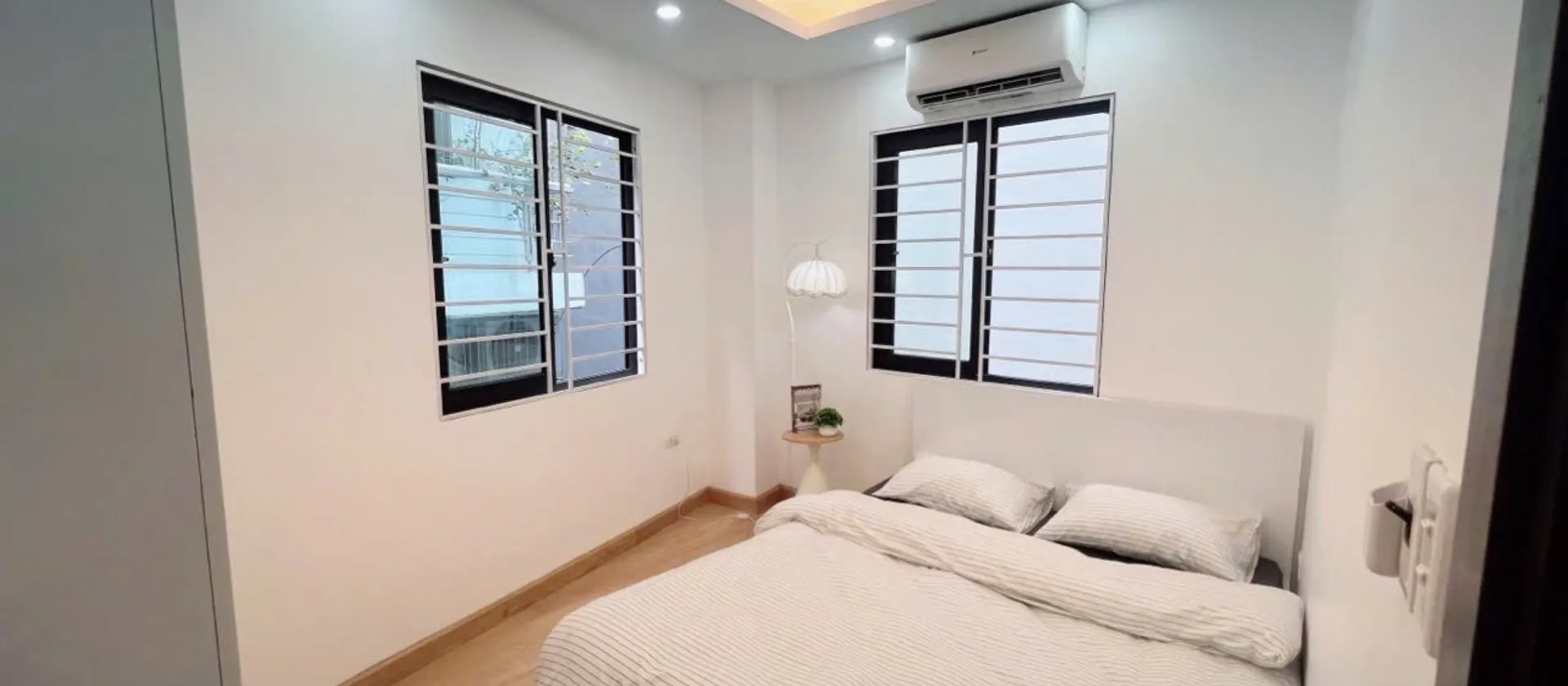 Căn hộ CCMN hiện đại tại Hồ Tùng Mậu, 50m, 2ngủ, full nội thất, nhà đẹp, giá tốt,vị trí vàng... Bán căn hộ chung cư tại Cầu Giấy, Hà Nội 01