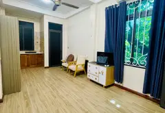 Giá đầu tư vẫn ngon. DT 50m2 5 tầng, lô góc, ngõ oto thông, gần Hồ. Nhà dân xây.... Bán nhà riêng tại Tây Hồ, Hà Nội 02