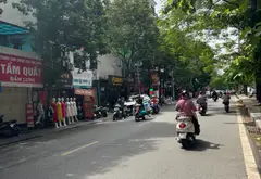 Nhà mặt phố Lạc Trung - Hai Bà Trưng, 63m2 (diện tích GCN 48m2), mặt tiền rộng, 2 thoáng, vỉa hè... Bán nhà mặt phố tại Vĩnh Tuy, Hà Nội 01
