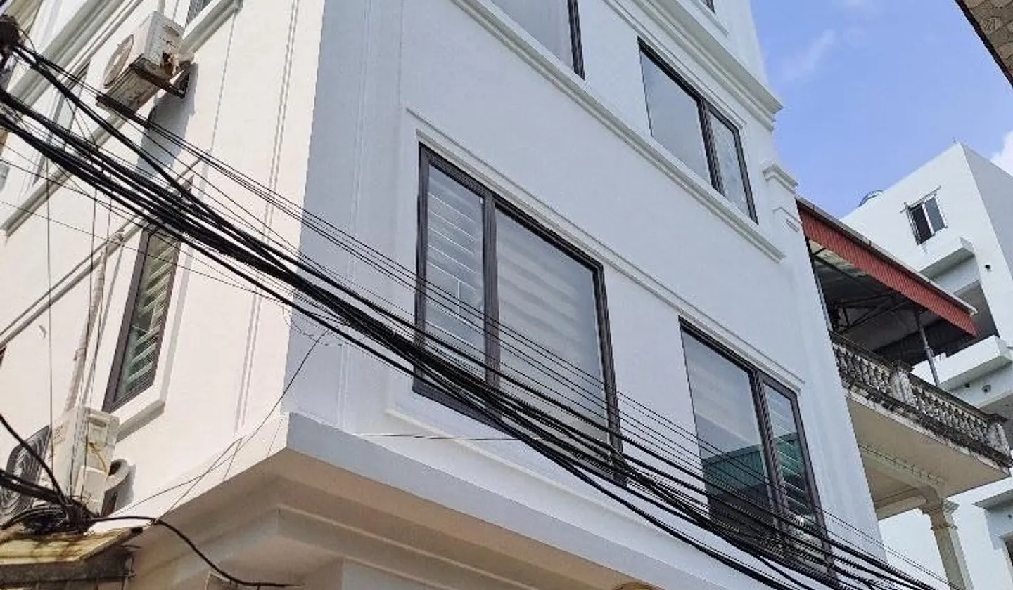 Nhà Lô Góc Ngõ Ô Tô - Tặng Full Nội Thất... Bán nhà riêng tại Long Biên, Hà Nội 01