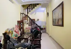 Bán nhà riêng 5 tầng tại Đê La Thành, nhà dân xây, giá 9,5 tỷ... Bán nhà riêng tại Đống Đa, Hà Nội 03