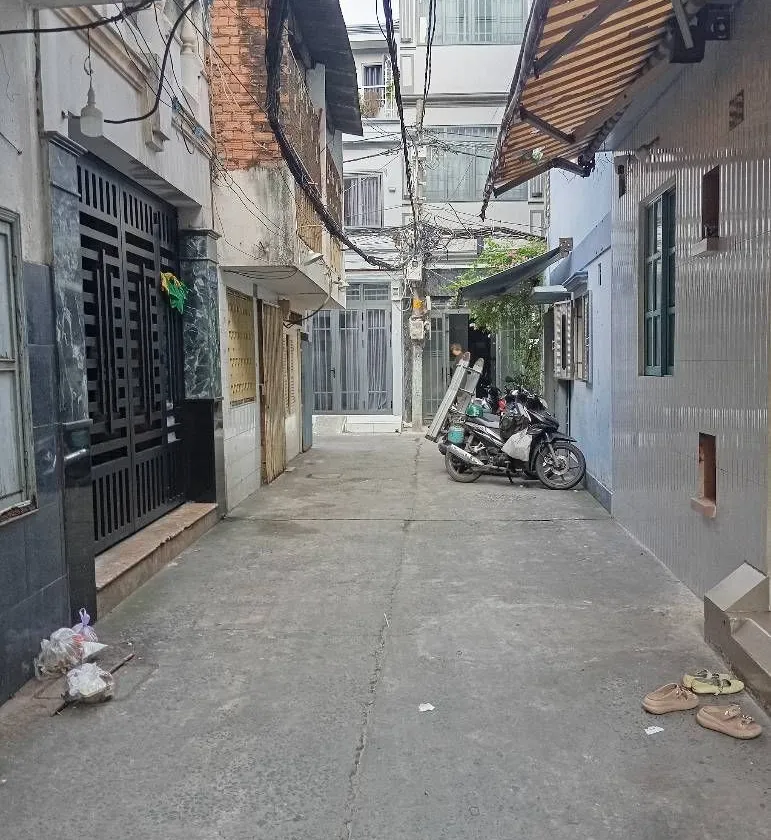 Nhà 4 tầng phố Bà Hạt, ô tô vào nhà, giá tốt... Bán nhà riêng tại Hòa Hưng, Hồ Chí Minh 01