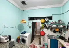 Nhà 2 tầng, xe hơi đỗ cửa, vị trí siêu tiện lợi tại Tân Phú... Bán nhà riêng tại Tân Phú, Hồ Chí Minh 04