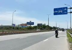 CHỈ 2.x TỶ - Ô TÔ NGỦ TRONG ĐẤT - GẦN TRỤC KD - VIEW SIÊU THỊ PLAZA MÊ LINH - VÕ VĂN KIỆT CÁCH 300... Bán đất tại Quang Minh, Hà Nội 02