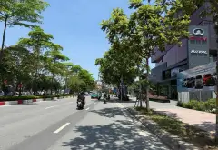 Nhà mặt phố Cổ Linh đẳng cấp với hai mặt thoáng, diện tích vuông vức, nở hậu tại Long Biên... Bán nhà mặt phố tại Long Biên, Hà Nội 01