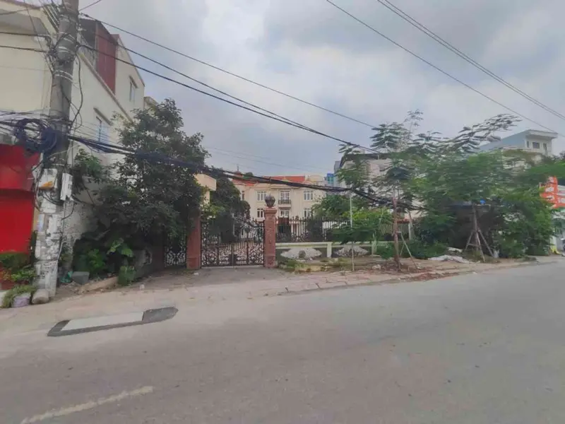 Nhà mặt phố 3 tầng mặt đường đôi Thiên Lôi, diện tích 1.035m², mặt tiền rộng 21m... Bán nhà mặt phố tại Lê Chân, Hải Phòng 01