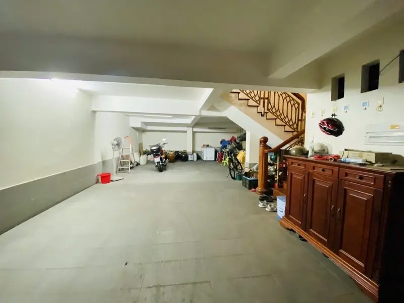 Biệt thự mặt phố sang trọng tại trung tâm Phú Nhuận... Bán nhà mặt phố tại Cầu Kiệu, Hồ Chí Minh 01