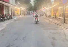 Nhà 5 Tầng Hiện Đại Gần Sân Bay, Ô Tô Đậu Thoải Mái... Bán nhà riêng tại Hạnh Thông, Hồ Chí Minh 03