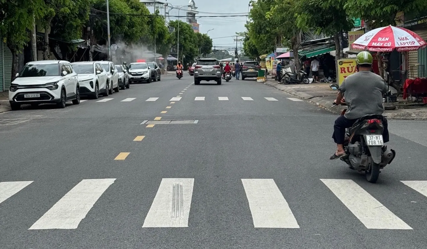 Đất 2 mặt tiền ngay trung tâm, xây 4 tầng thoải mái... Bán đất tại Tân Sơn, Hồ Chí Minh 01