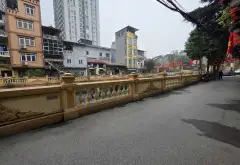 NGUYỄN ĐÌNH HOÀN – CÁCH PHỐ 15M LÔ GÓC 2 THOÁNG – Ô TÔ ĐỖ CỬA – 13,6 TỶ
Diện tích 40m²,... Bán nhà riêng tại Nghĩa Đô, Hà Nội 02