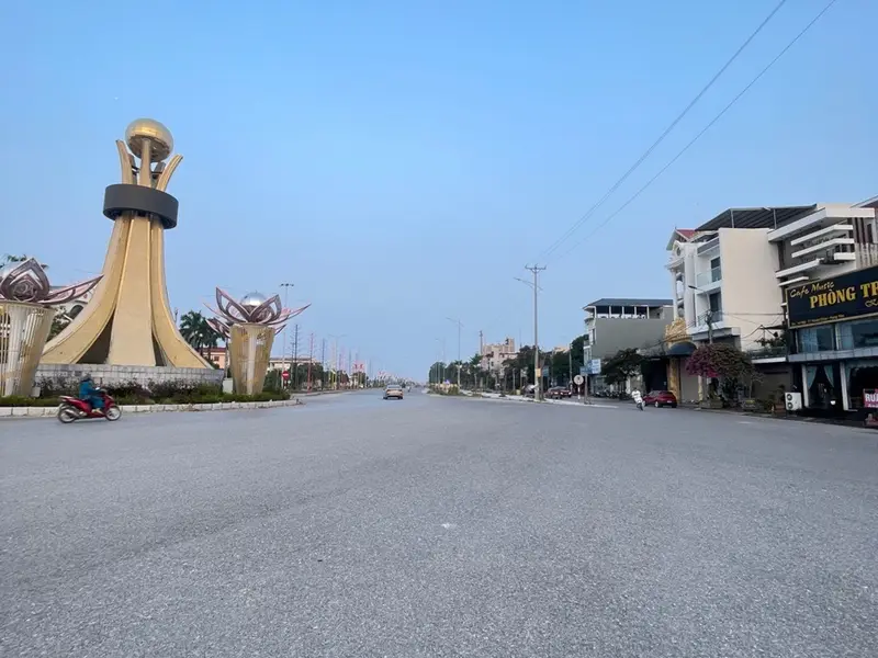 💥HIẾM 💥ĐẤT PHÂN LÔ , MẶT TIỀN RỘNG- ĐƯỜNG THÔNG - XÃ TRIỆU VIỆT VƯƠNG - TỈNH HƯNG YÊN 💥💥💥
👉L... Bán đất tại Triệu Việt Vương, Hưng Yên 01