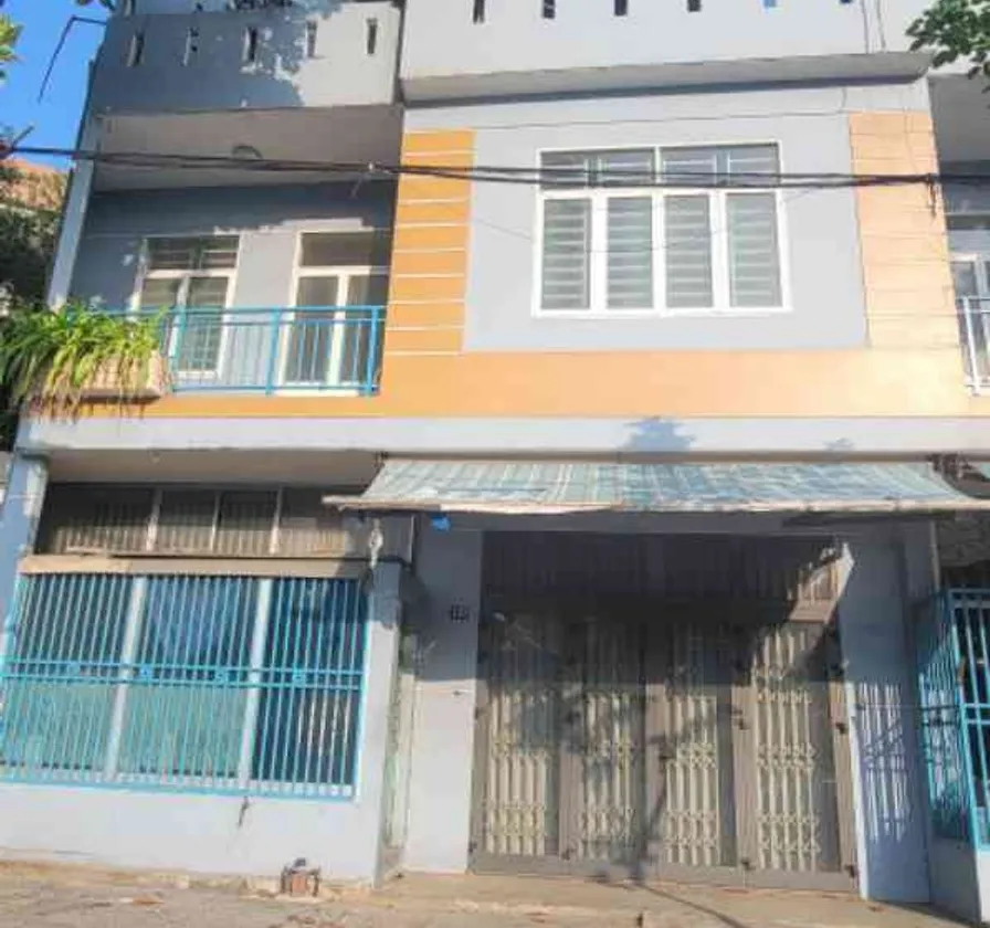 Nhà mặt phố rộng thênh, kinh doanh đỉnh, cực hiếm tại trung tâm thành phố... Bán nhà mặt phố tại Hòa Cường, Đà Nẵng 01