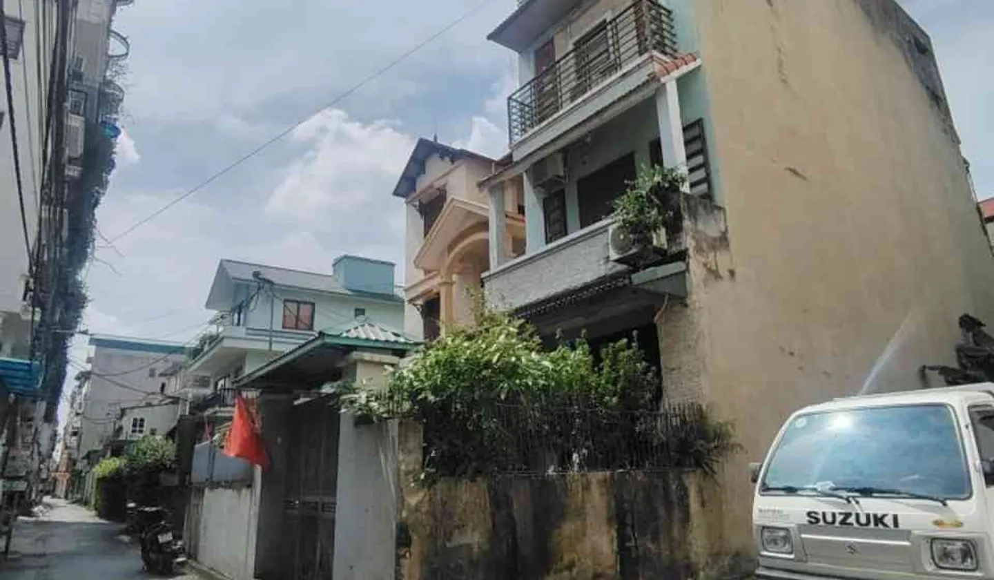 Nhà 4 tầng 90m2 tại Thạch Bàn, ngõ ô tô, sân vườn thoáng mát... Bán nhà riêng tại Long Biên, Hà Nội 01