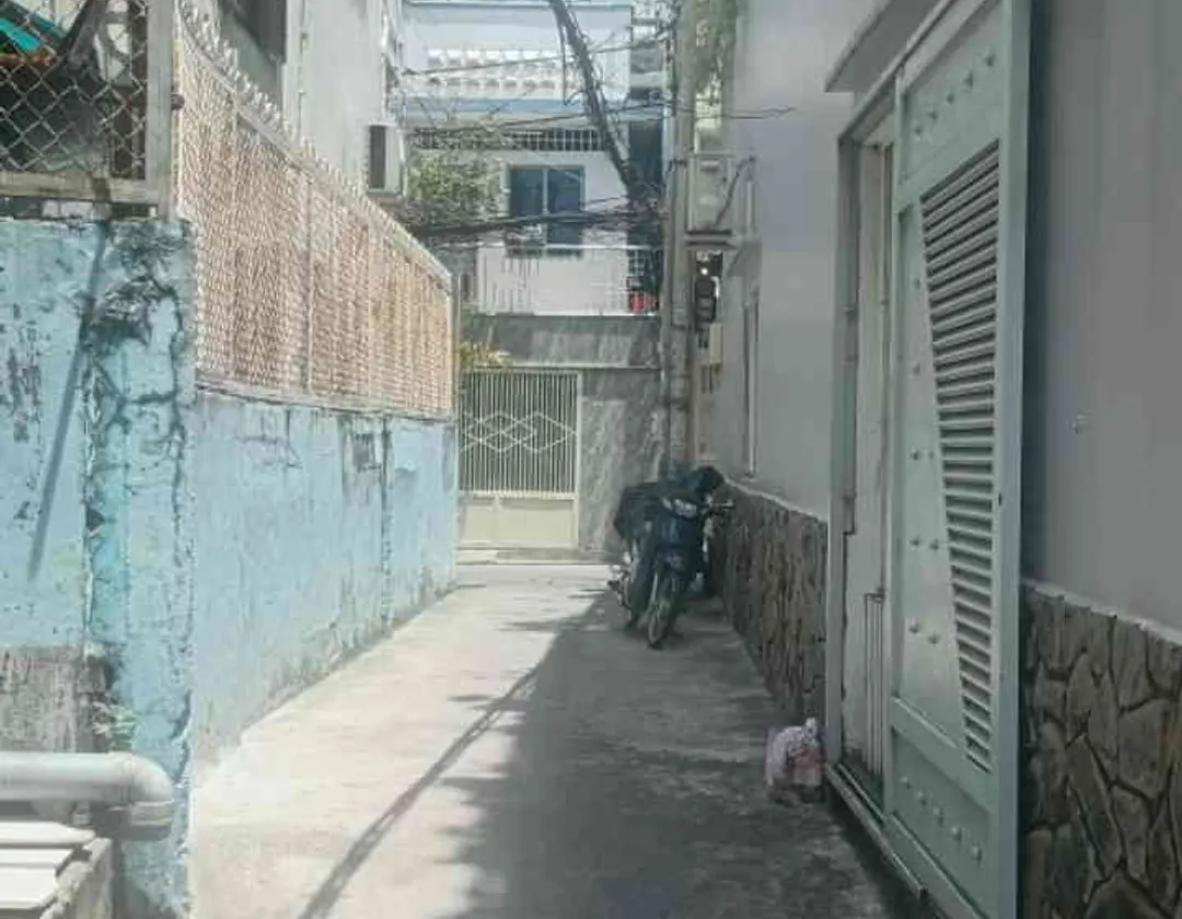 Nhà nhỏ xinh ngay khu ẩm thực Phan Xích Long... Bán nhà riêng tại Cầu Kiệu, Hồ Chí Minh 01