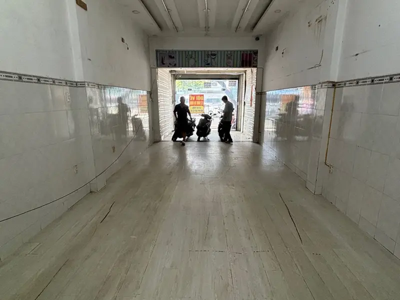 Nhà mặt phố Lê Văn Quới - Cơ hội hiếm có cho nhà đầu tư và kinh doanh đa năng... Bán nhà mặt phố tại Bình Trị Đông, Hồ Chí Minh 01