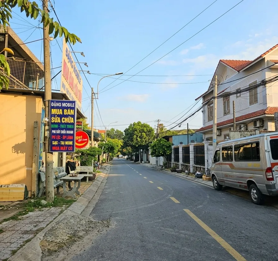 GIÁ CHỈ 3,2 TỶ TL- NHÀ 130M² HẺM XE HƠI THỚI TAM THÔN 9 HÓC MÔN... Bán nhà riêng tại Đông Thạnh, Hồ Chí Minh 01