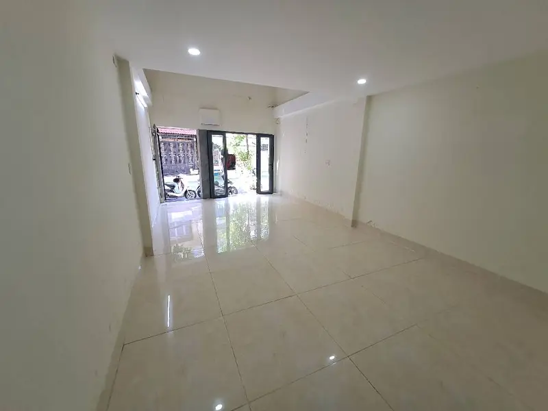 Bán nhà mặt phố Tân Phú 6 tầng, 5PN, 6WC, giá 9,75 tỷ... Bán nhà mặt phố tại Phú Thọ Hòa, Hồ Chí Minh 01