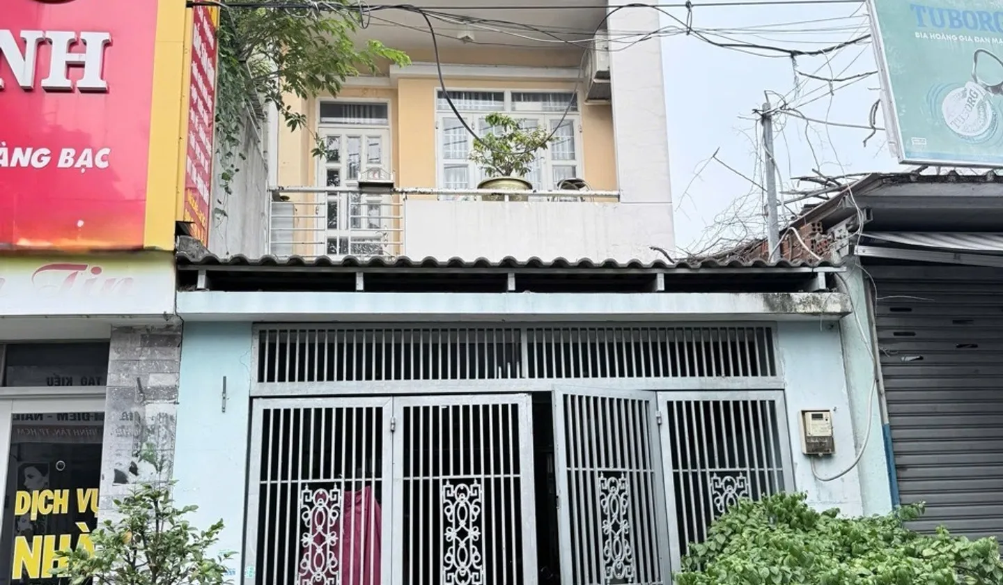 Bán nhà riêng 2 tầng tại Phường Phạm Đăng Giảng, mặt tiền hẻm ô tô 8m thuận tiện kinh doanh... Bán nhà riêng tại Bình Hưng Hòa, Hồ Chí Minh 01