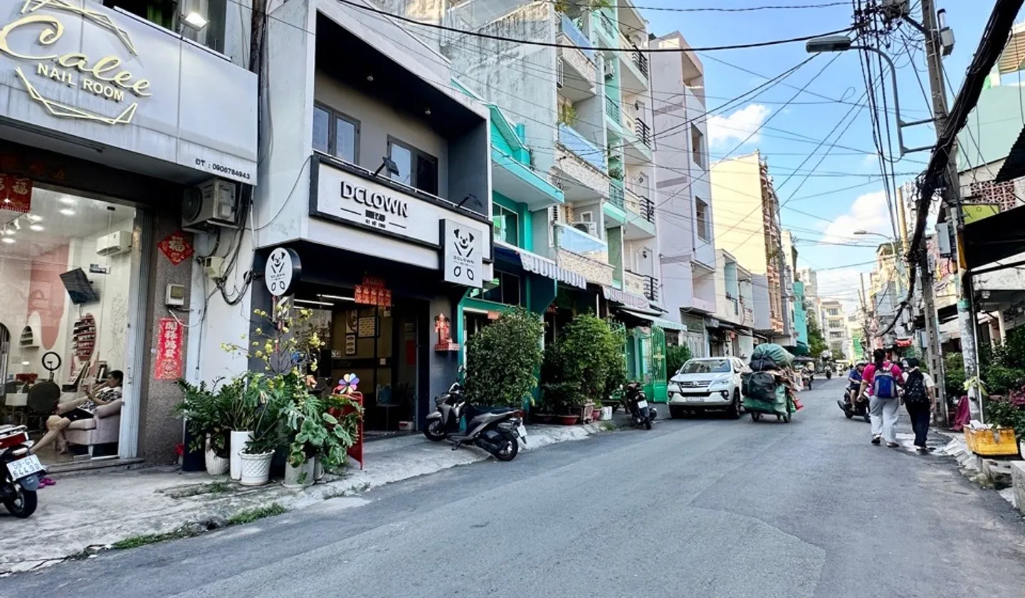 MẶT TIỀN LÔ GÓC KINH DOANH ĐỈNH - NHÀ ĐÚC 2 TẦNG BTCT... Bán nhà mặt phố tại Bình Thới, Hồ Chí Minh 01
