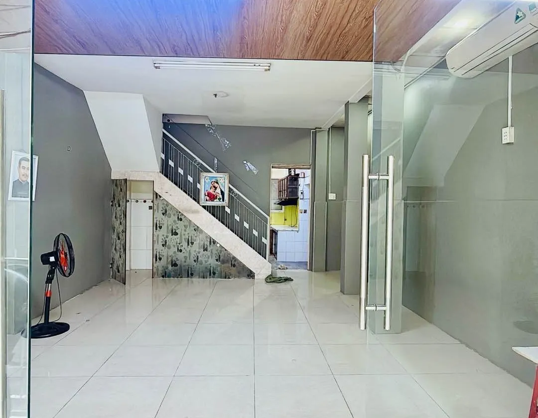 Nhà 6 phòng ngủ phố Tây Quận 1, giá sốc đã giảm còn 11.5 tỷ... Bán nhà riêng tại Bến Thành, Hồ Chí Minh 01