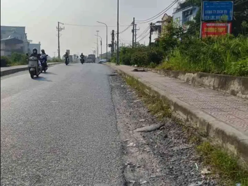 Bán đất mặt tiền hai mặt nở hậu tại phường Hà Huy Tập, trung tâm Yên Viên... Bán đất tại Phù Đổng, Hà Nội 01