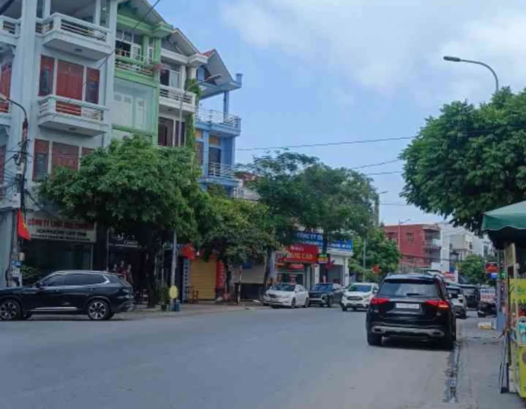 Nhà riêng mặt ngõ chính thông thương hiệu tại Ngô Gia Tự, đẳng cấp kinh doanh và an cư... Bán nhà riêng tại Hải An, Hải Phòng 01