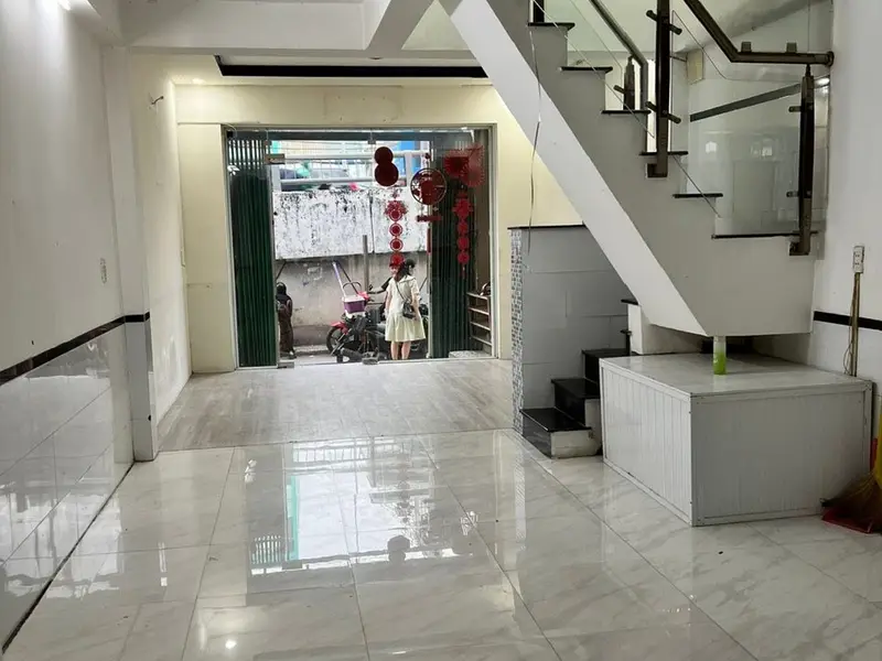 Nhà Mặt tiền cho thuê 15 tr / tháng giá mặt hẻm... Bán nhà mặt phố tại Đông Hưng Thuận, Hồ Chí Minh 01