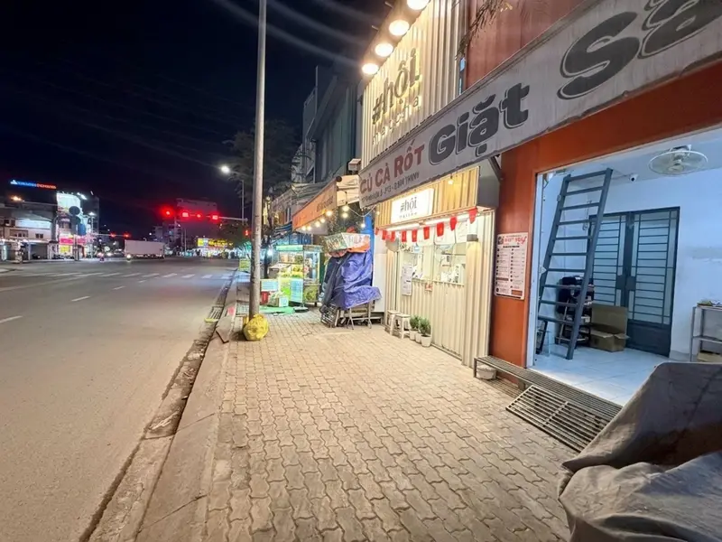 Bán nhà mặt phố Nguyễn Xí, Bình Thạnh - 6m² - 2.7 tỷ, vị trí kinh doanh đắc địa... Bán nhà mặt phố tại Bình Lợi Trung, Hồ Chí Minh 01