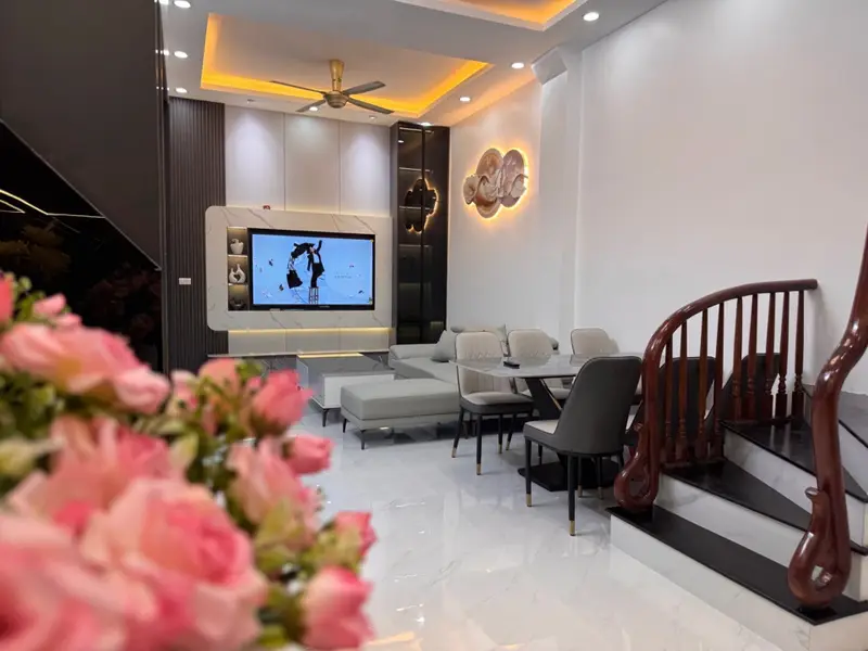 Bán nhà riêng lô góc mặt tiền rộng gần 9m tại phường Kim Đồng, quận Hoàng Mai... Bán nhà riêng tại Tương Mai, Hà Nội 01