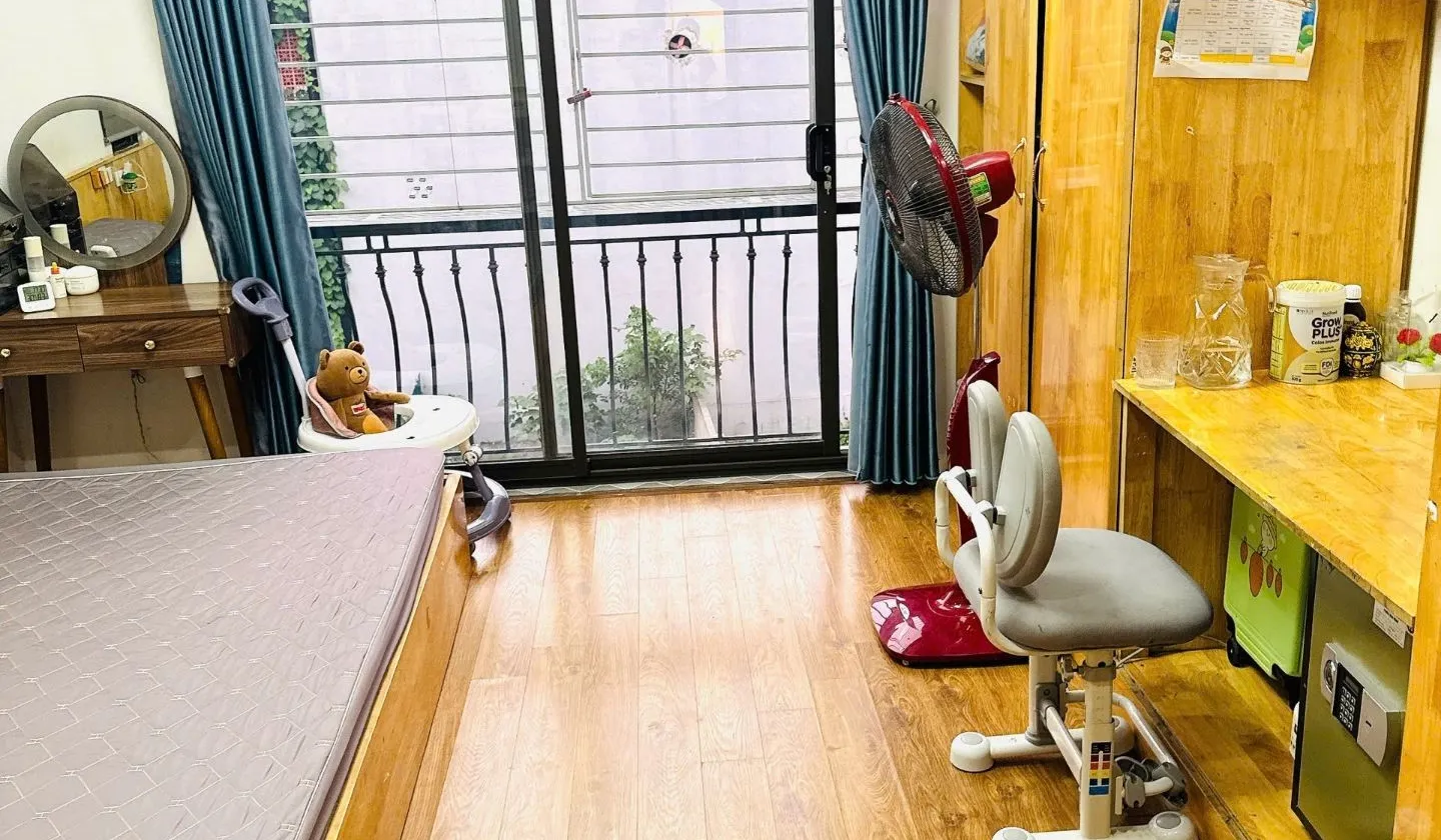 Cơ hội sở hữu nhà lô góc 5 tầng vị trí vàng quận Đống Đa, giá ưu đãi cuối tháng... Bán nhà riêng tại Việt Hưng, Hà Nội 01